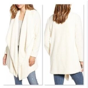 Gibson Cream Fuzzy Teddy Near Open Cardigan.